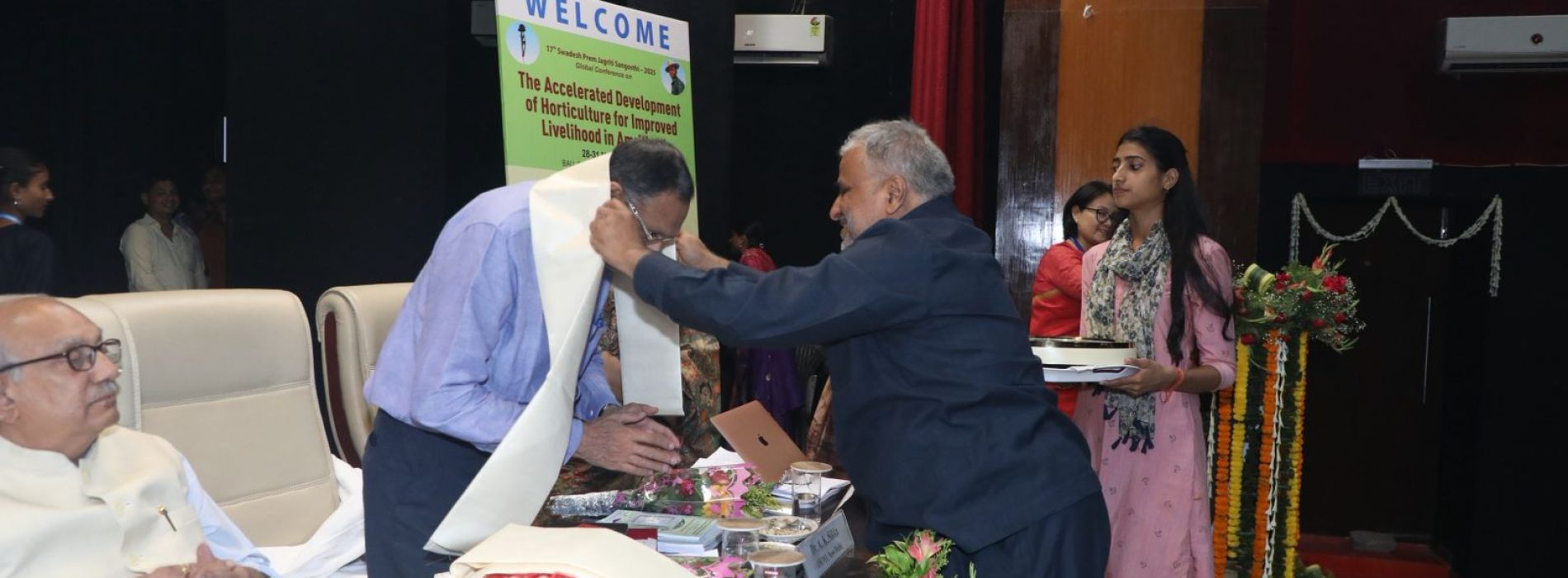 WhatsApp Image 2026-04-22 at 18.13.29 (1)